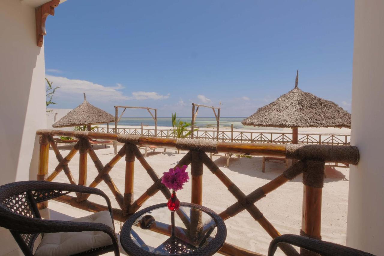Isla Bonita Zanzibar Beach Resort Matemwe  Exterior photo
